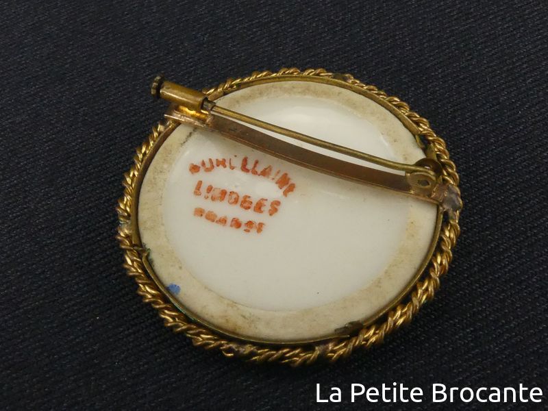 Broche Porcelaine De Limoges Portrait Femme - Manque Fermeture épingle, Occasion