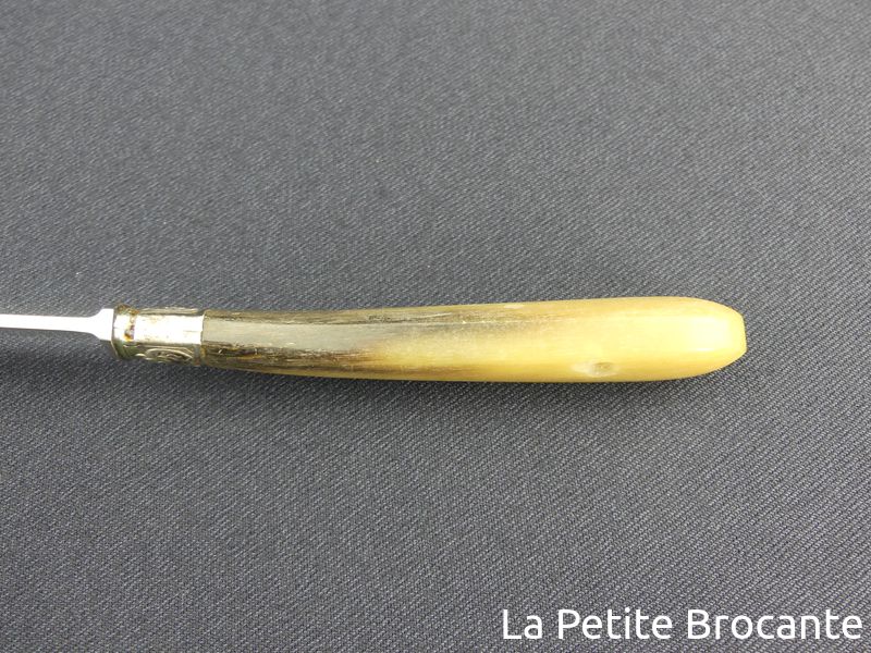 Philippe Berthier , 12 Couteaux De Table , Argent , Acier