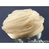 ancien_chapeau_toque_turban_en_tulle_beige_rose_3