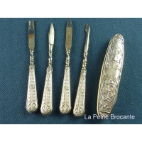 ancien_coffret_de_manucure_en_argent_fourr_2
