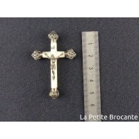 ancien_crucifix_en_nacre_et_argent_6