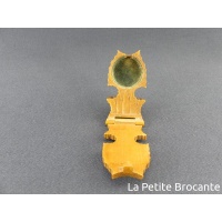 ancien_porte-montre_en_bois_sculpt_6