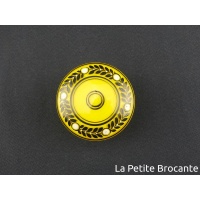 ancien_poudrier_en_verre_peint_3