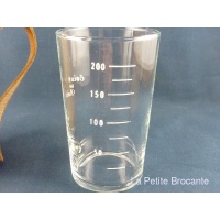 ancien_verre_de_curiste_vian_les_bains_4