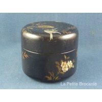 ancienne_bote__poudre_en_laque_3
