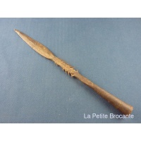 ancienne_pointe_de_lance_africaine_en_fer_1