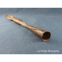 ancienne_pointe_de_lance_africaine_en_fer_9