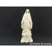 ancienne_vierge_foulant_le_serpent_en_porcelaine_de_paris_1