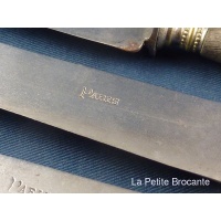 anciens_couteaux_de_table_lame_acier_manche_bois_3