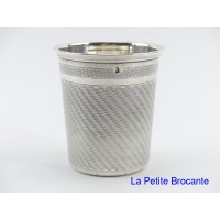 armand_frnais_timbale_en_argent_guilloch_2