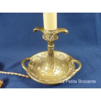 bougeoir_en_bronze_mont_en_lampe_2