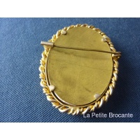broche_en_porcelaine_de_limoges_portrait_de_jeune_femme_4