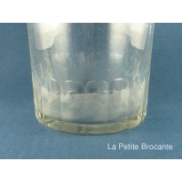 carafe_en_verre__facettes_dtail_fond_1