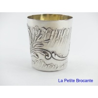 christofle_timbale_en_argent_et_vermeil_grave_colette_3