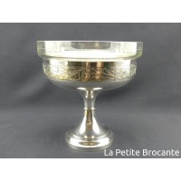 coupe_prsentoir_en_mtal_argent_et_verre_grav_1