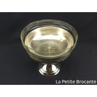 coupe_prsentoir_en_mtal_argent_et_verre_grav_2