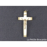 croix_de_baptme_en_nacre_et_argent_1_614640043