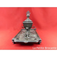 encrier_de_bureau_en_bronze_dcor_de_chimres_3