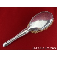 ncessaire_de_coiffure_en_argent_800_3