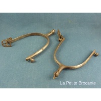 paires_dperons_anciens_1