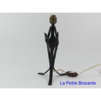 pied_de_lampe_en_fer_forg_3