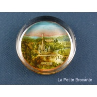 presse-papier_en_verre_souvenir_de_lourdes_1